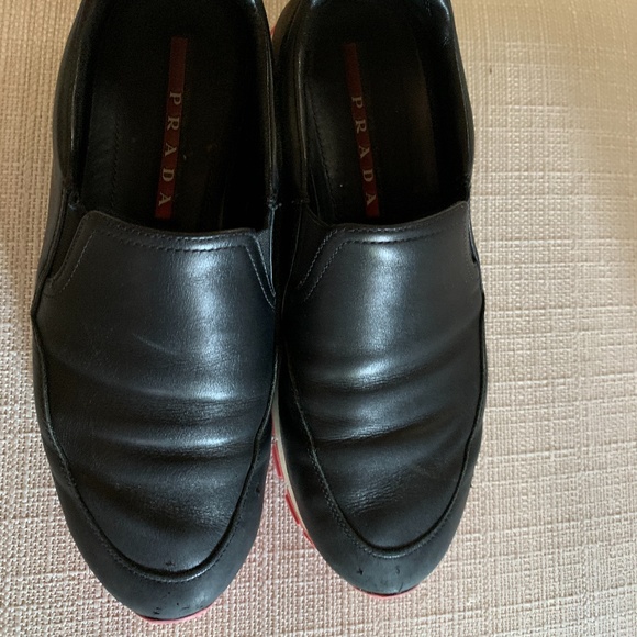 COPY - Prada Leather Slip-On Sneaker Size 38 - Picture 3 of 8